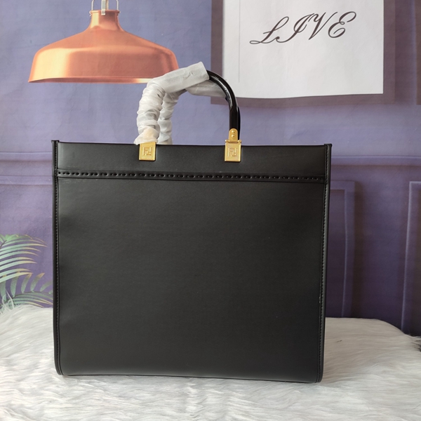 スーパーコピーブランドバッグ内部構造